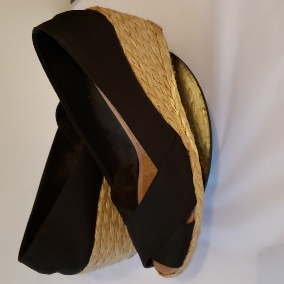 Lauren Ralph Lauren Shoes - Lauren Ralph Lauren size 9 wedge heels/shoes.  Peep toe  EUC